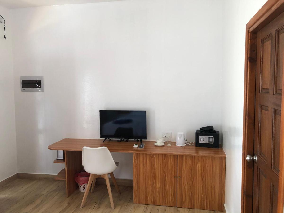 Dacha Thoddoo Hotel Luaran gambar