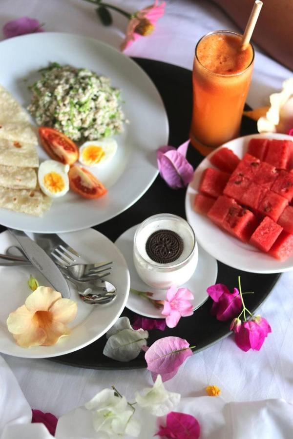 Dacha Thoddoo Hotel Luaran gambar